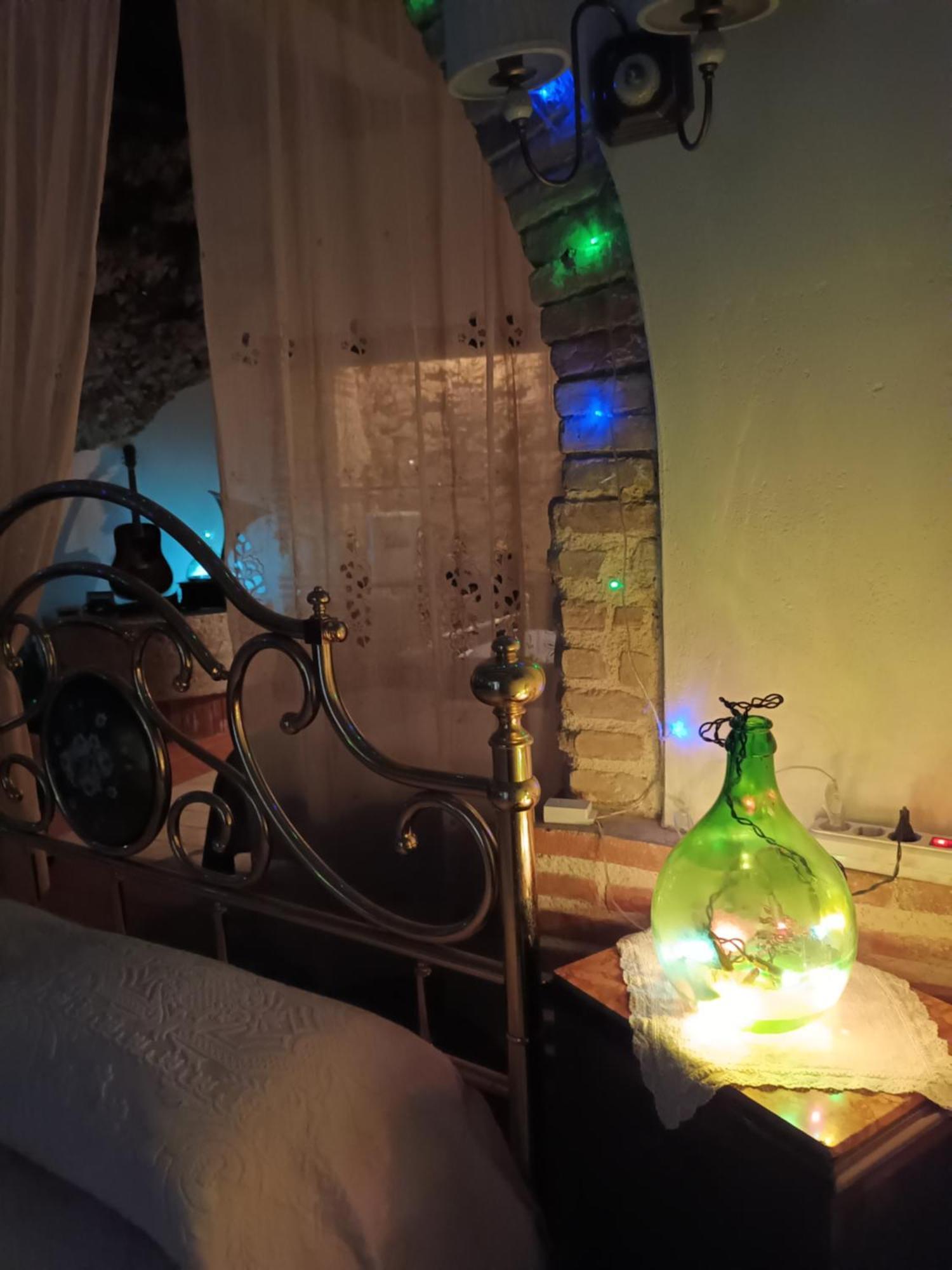 Al Cantinone Toffia Exteriér fotografie